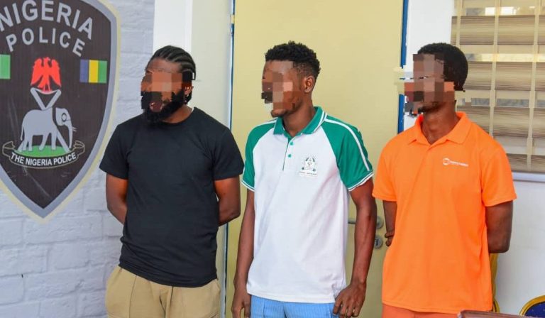 Police arrest alleged Gistlover operators, popular blogger disowns suspects