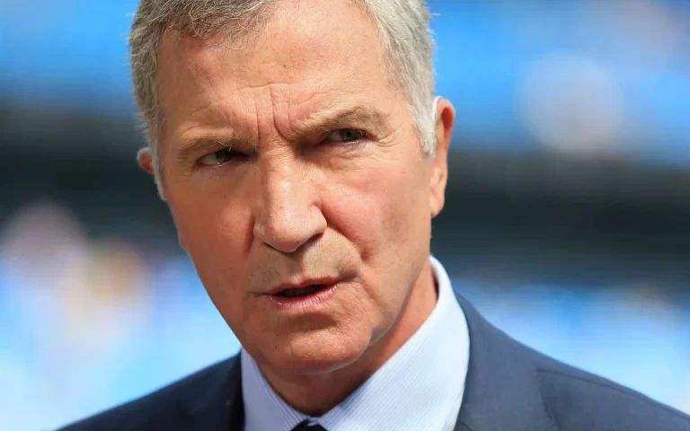 Carabao Cup final: 'They've chance' - Souness predicts winner of Chelsea, Liverpool clash