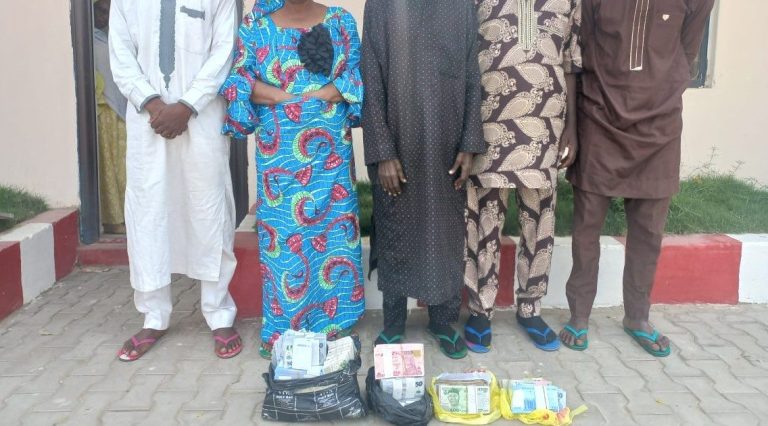 EFCC arrests 11 suspected currency racketeers in Kano