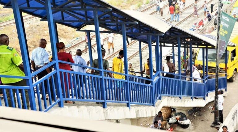 Lagos dislodges miscreants occupying pedestrian bridges