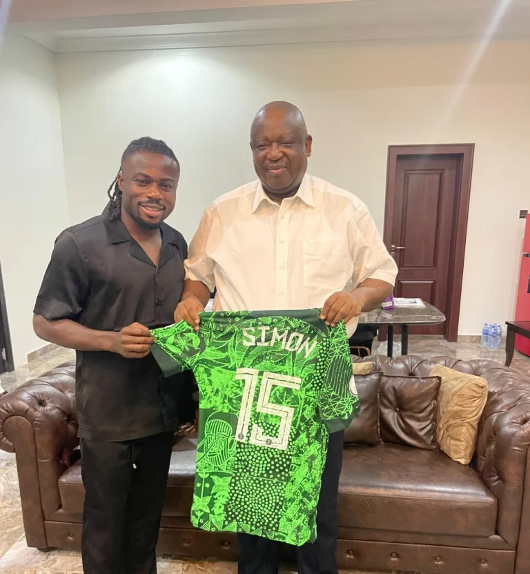 Moses Simon hosted by 3 state governors