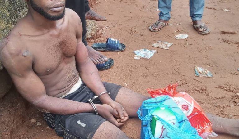 Delta vigilante arrests 28-year-old man for breaking into shop