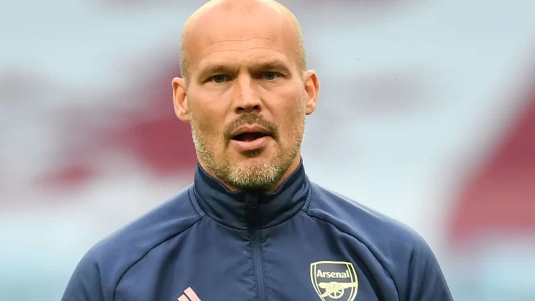 EPL: You don't get chances - Freddie Ljungberg urges Arsenal star to leave club