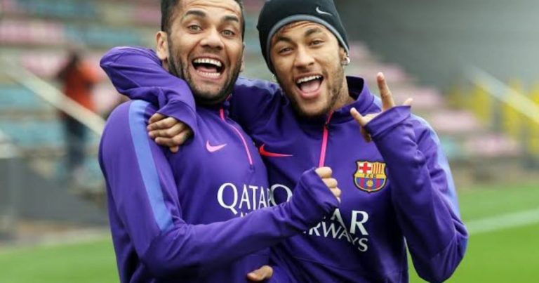 Neymar's father dissociates self, son from Dani Alves' court trial