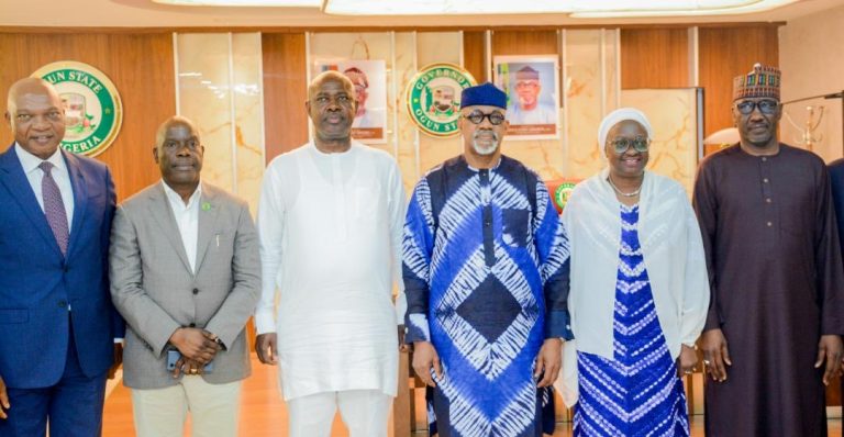 FG delegation visits Ogun, discusses oil exploration