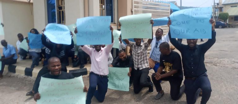 FTHL residents protest manpower, shortage, obnoxious policies