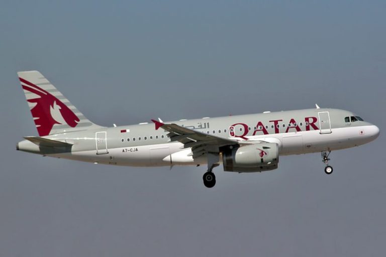 Airbus_A319-133LR_Qatar_Airways_A7-CJA