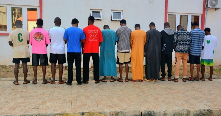 EFCC arrests 13 suspected internet fraudsters in Sokoto