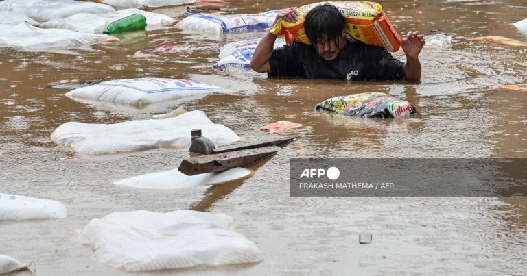 Flood kills 192 in Nepal