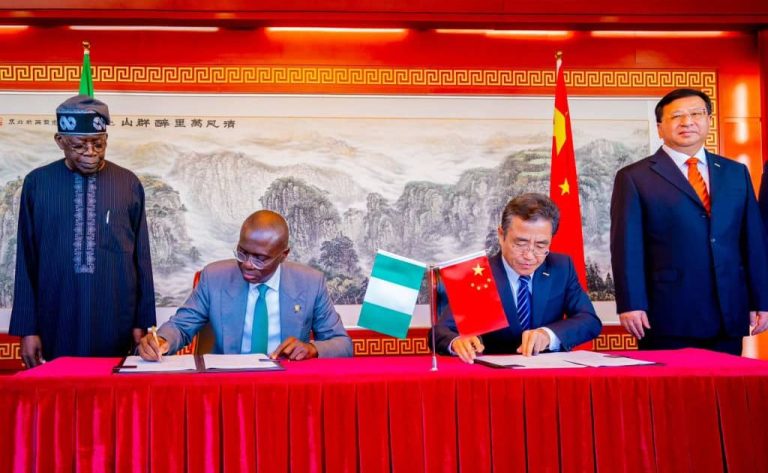 Lagos, Chinese construction company sign Lekki-Epe link bridge MoU