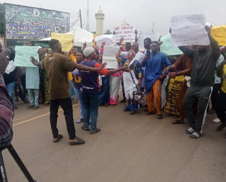 Protest as APC, PDP differ on results