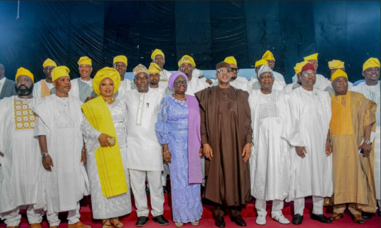 L-R: The Chairman, Abeokuta South Local Government, Hon. Balogun Afeez; Chairman, Ewekoro Local Government, Hon. Sikiru Adesina; Chairman, Odeda LocalGovernment, Hon. Folashade Adeyemo; Speaker, Ogun State House of Assembly, Rt. Hon. Oludaisi Elemide; Ogun State Deputy Governor, Engr. Noimot Salako-Oyedele; Governor Dapo Abiodun; Chairman of the All Progressives Congress in Ogun State, Chief Yemi Sanusi; Minister of State for Health, Dr. Iziaq Salako, and Commissioner for Local Government and Chieftaincy Affairs, Hon. Ganiyu Hamzat during the swearing-in of the 20 local government chairmen at the June 12 Cultural Centre, Kuto, Abeokuta, on Monday.