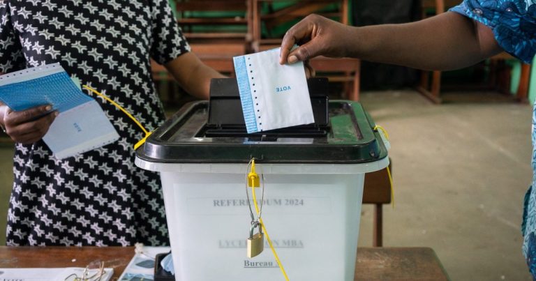 Early results show voters back new Gabon constitution