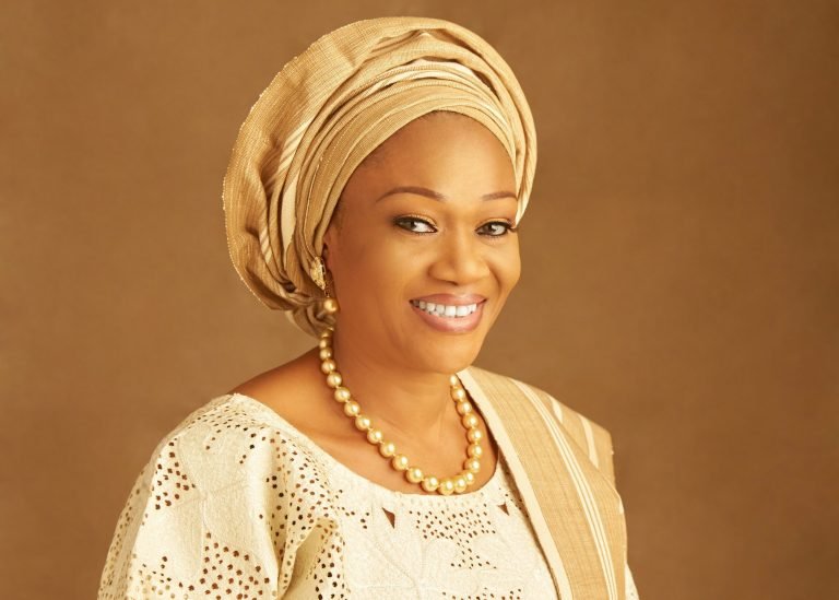Enugu agog as Tinubu’s wife visits