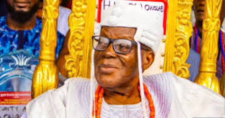 Tinubu celebrates Olubadan at 90