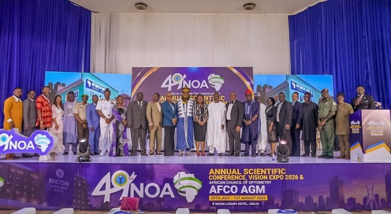 Dr Iziaq Adekunle Salako at Annual Scientific connference