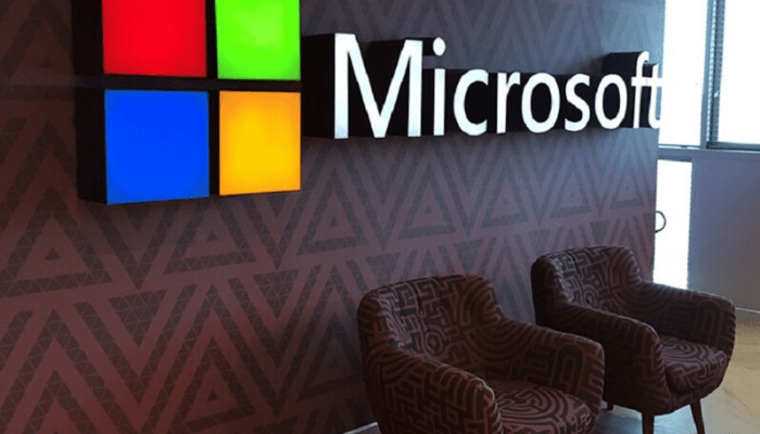 Microsoft sets record with near $450 billion single-day gain in market value Innovation should place customers at centre of desired outcome – microsoft
