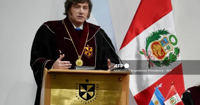 Milei orders expulsion of foreigners over 'hate'