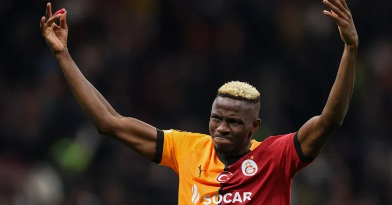 Osimhen can end Man United’s woes, says pundit Osimhen can end Man United’s woes, says pundit