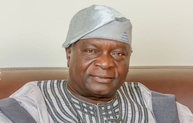 Osun govt, not you, gave me car — Oyinlola denies Adeleke’s claim
