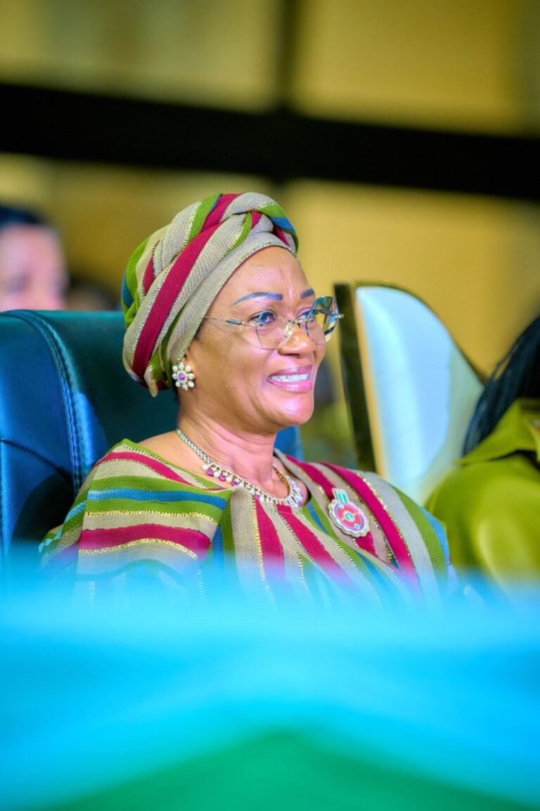 You‘ve shown courage, Tinubu’s wife tells widows of slain security personnel