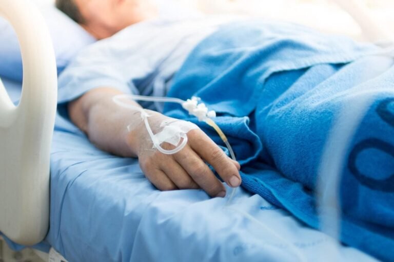 Extreme cold, heat linked to higher hospitalisation risk in heart failure patients — Study