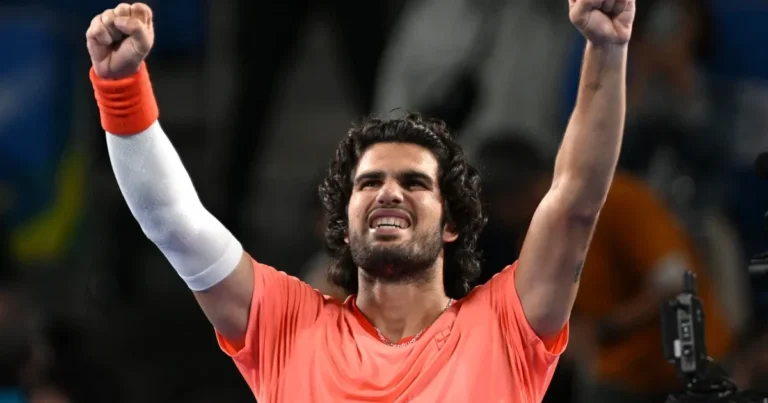 Alcaraz advances to Japan Open final